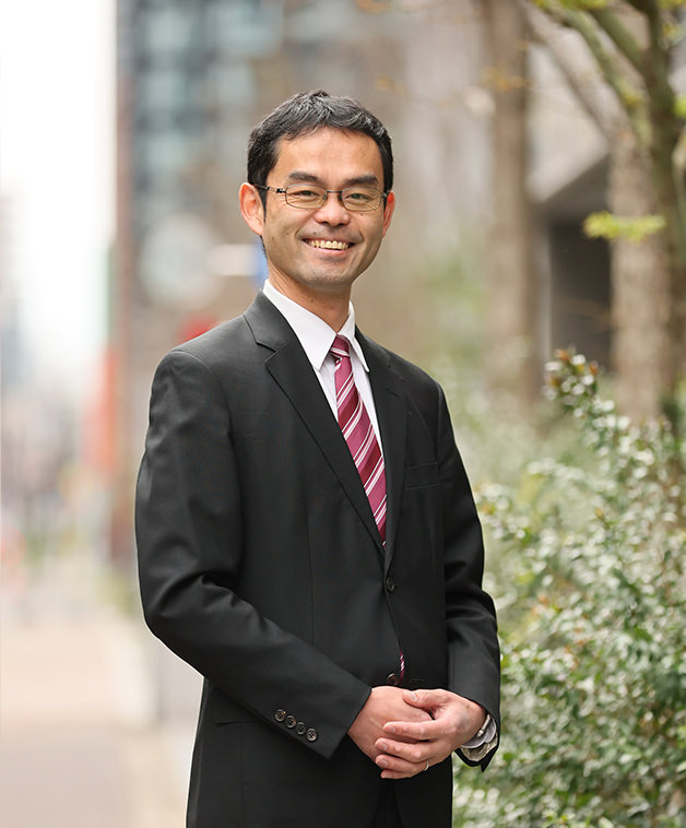 上松健太郎弁護士